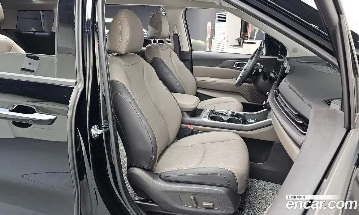 Kia Carnival 2025 2.2 автомат (гидро), фото 16