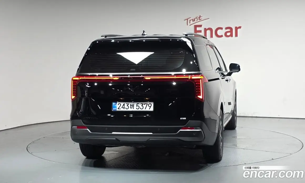 Kia Carnival 2025 3.5 автомат (гидро), фото 3