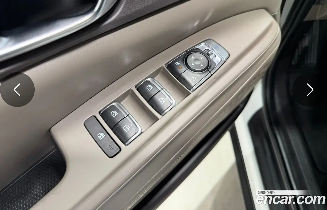 Kia Carnival 2025 1.6 автомат (гидро), фото 17