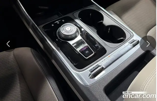 Kia Carnival 2025 1.6 автомат (гидро), миниатюра 9