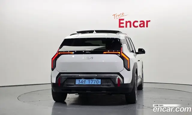 Kia EV3 2024 0.2 автомат (гидро), миниатюра 4