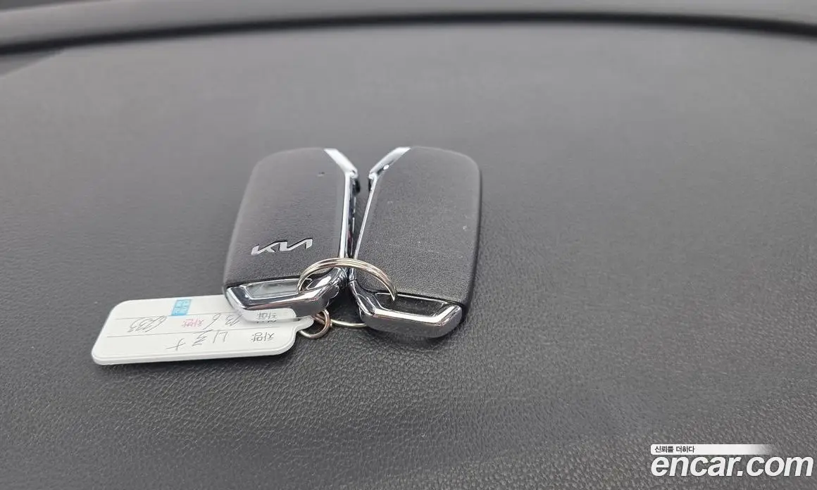 Kia Niro 2023 0.2 автомат (гидро), фото 23