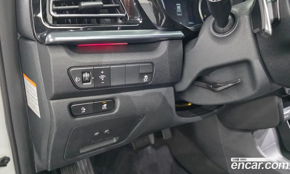 Kia Niro 2023 0.2 автомат (гидро), фото 27