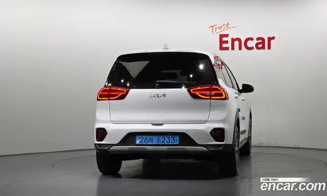 Kia Niro 2023 0.2 автомат (гидро), миниатюра 4