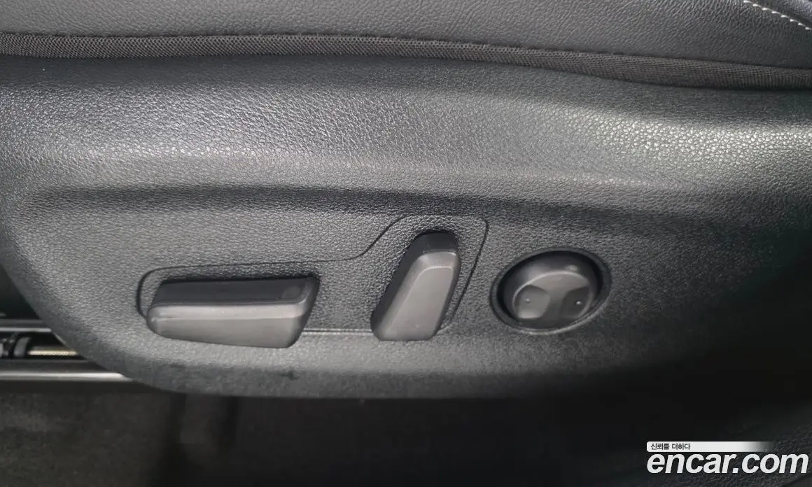 Kia Niro 2023 0.2 автомат (гидро), фото 31