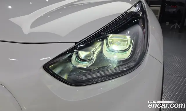 Kia Niro 2023 0.2 автомат (гидро), миниатюра 8