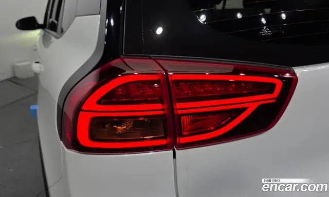 Kia Niro 2023 0.2 автомат (гидро), миниатюра 9
