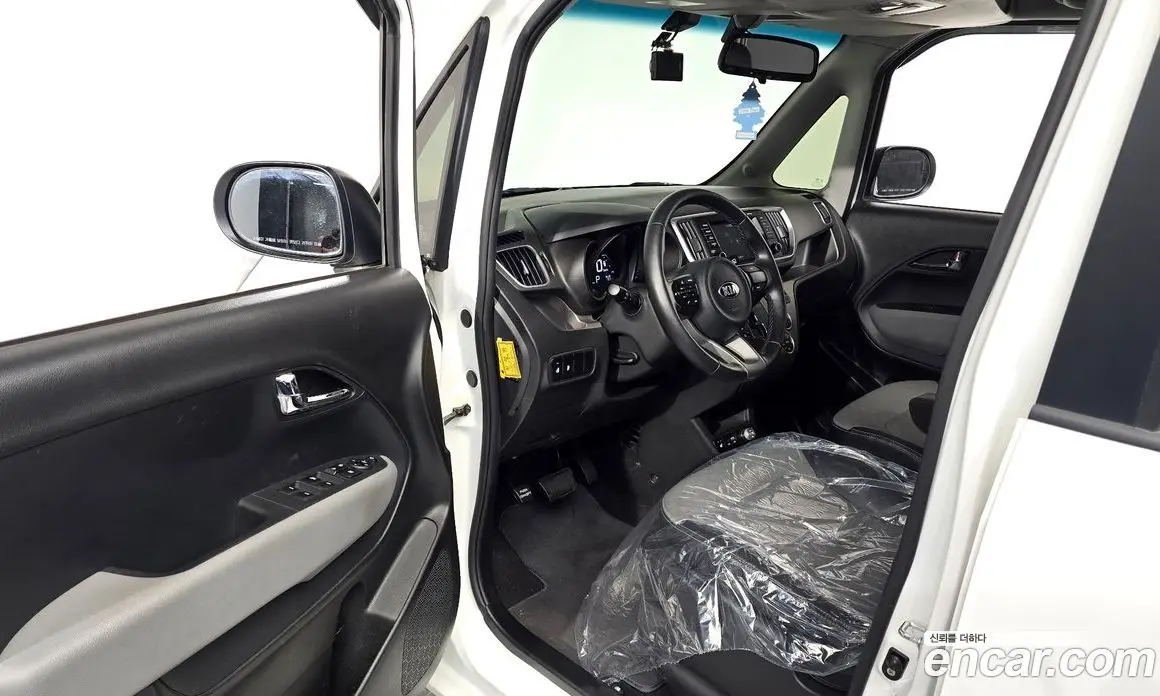 Kia Ray 2019 1.0 автомат (гидро), фото 13