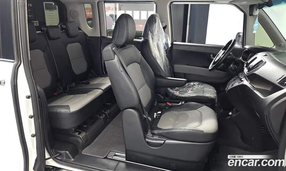 Kia Ray 2019 1.0 автомат (гидро), фото 16