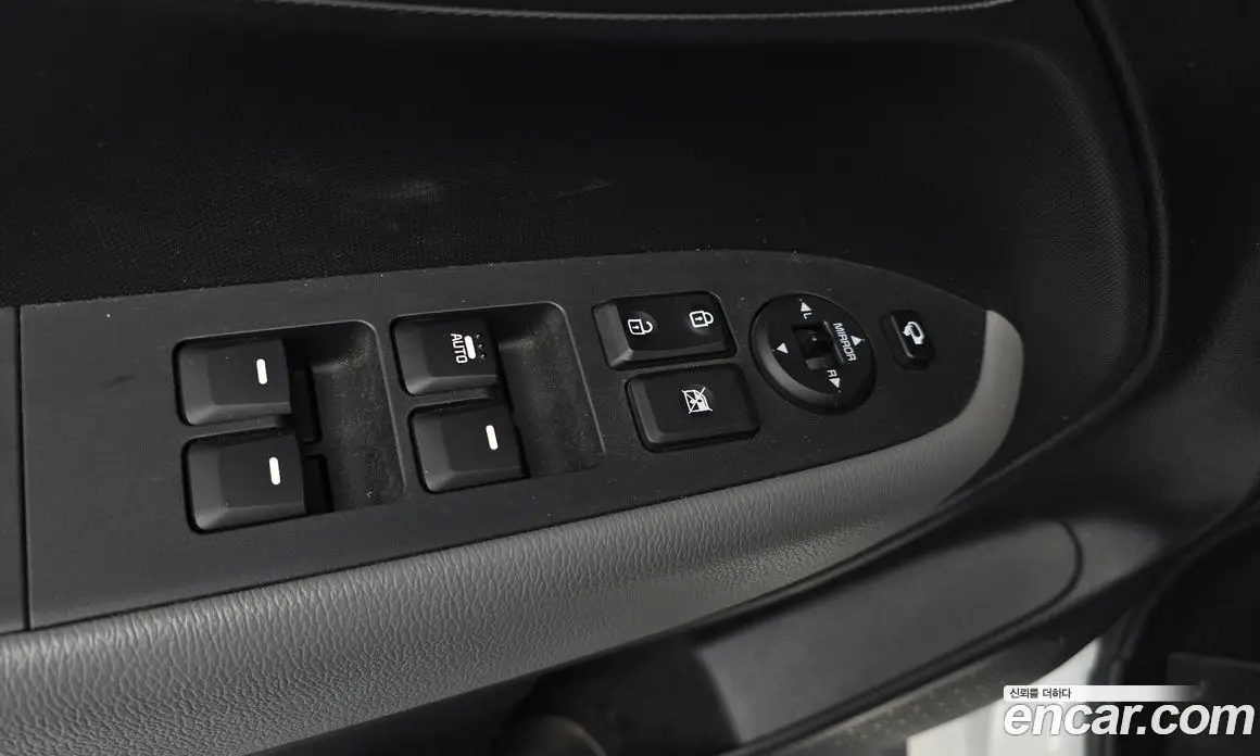 Kia Ray 2019 1.0 автомат (гидро), фото 29