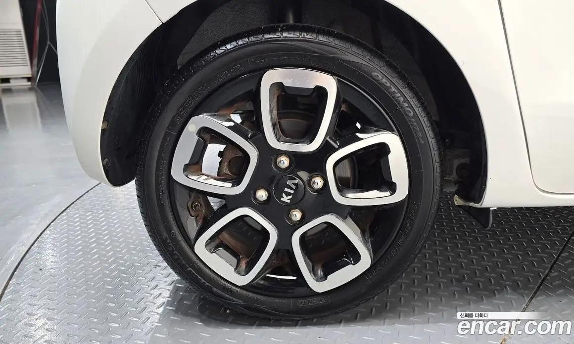 Kia Ray 2019 1.0 автомат (гидро), фото 5