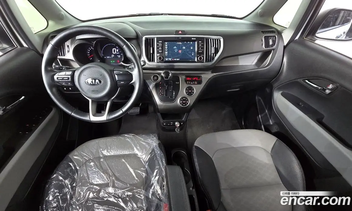 Kia Ray 2019 1.0 автомат (гидро), фото 10