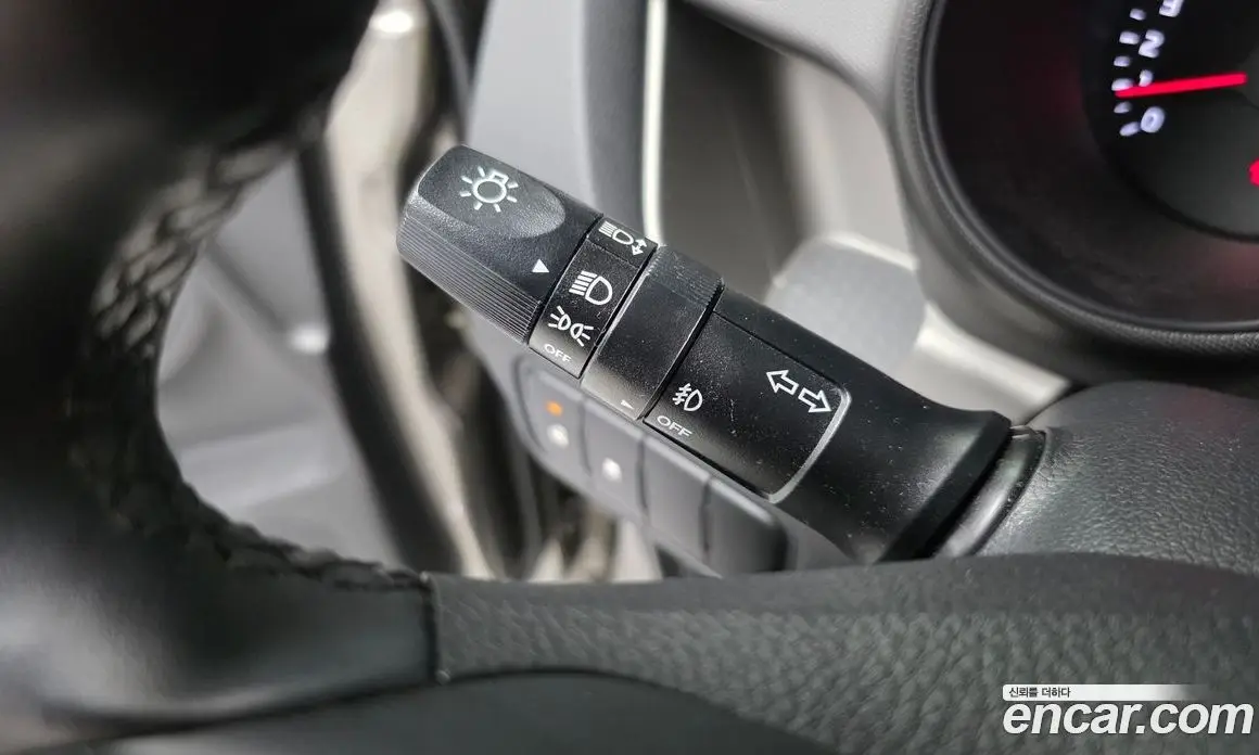 Kia Ray 2019 1.0 автомат (гидро), фото 15