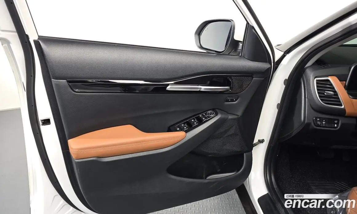Kia Seltos 2023 1.6 автомат (гидро), фото 14