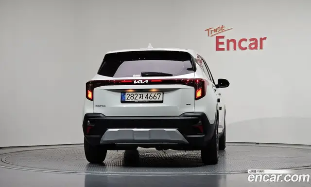 Kia Seltos 2025 1.6 автомат (гидро), миниатюра 4
