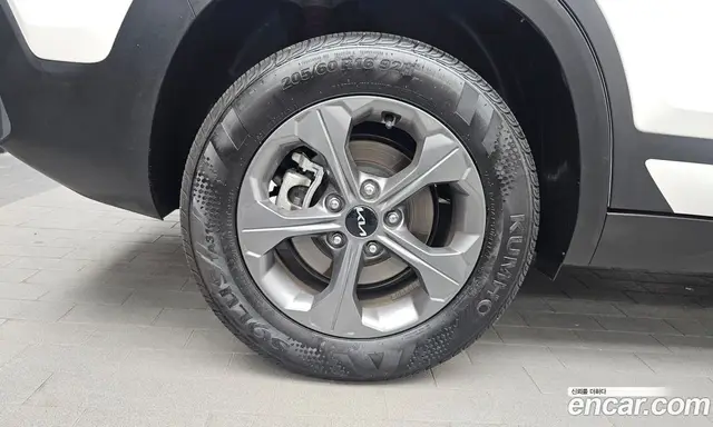 Kia Seltos 2025 1.6 автомат (гидро), миниатюра 5