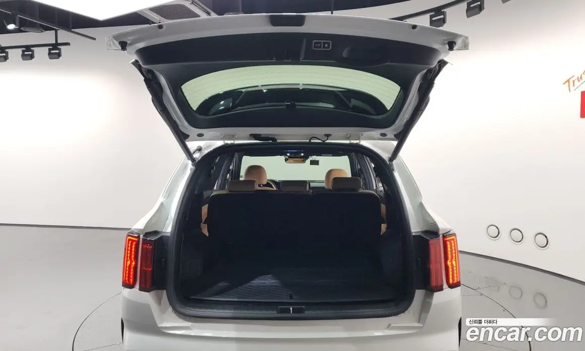 Kia Sorento 2021 1.6 автомат (гидро), фото 26