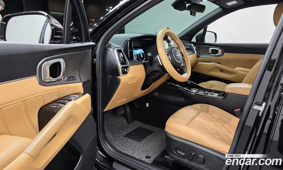 Kia Sorento 2023 2.5 автомат (гидро), фото 13