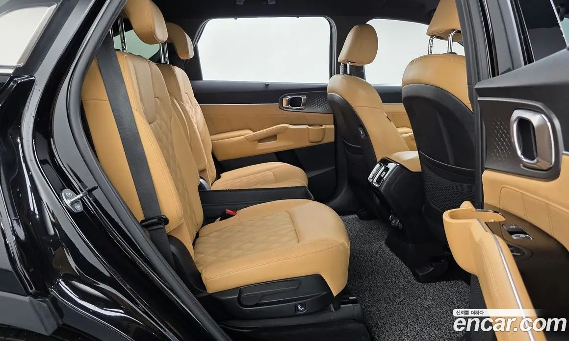 Kia Sorento 2023 2.5 автомат (гидро), фото 17