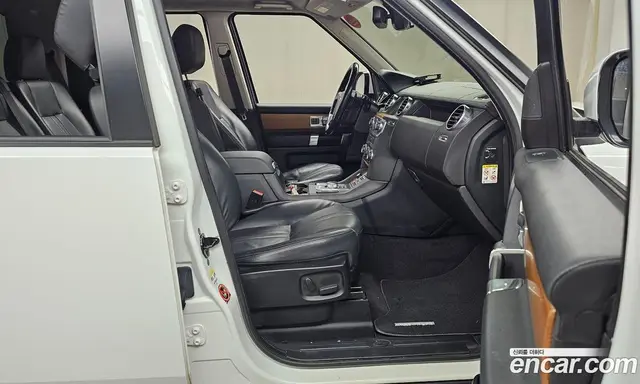 Land Rover Discovery 2014 3.0 автомат (гидро), миниатюра 11