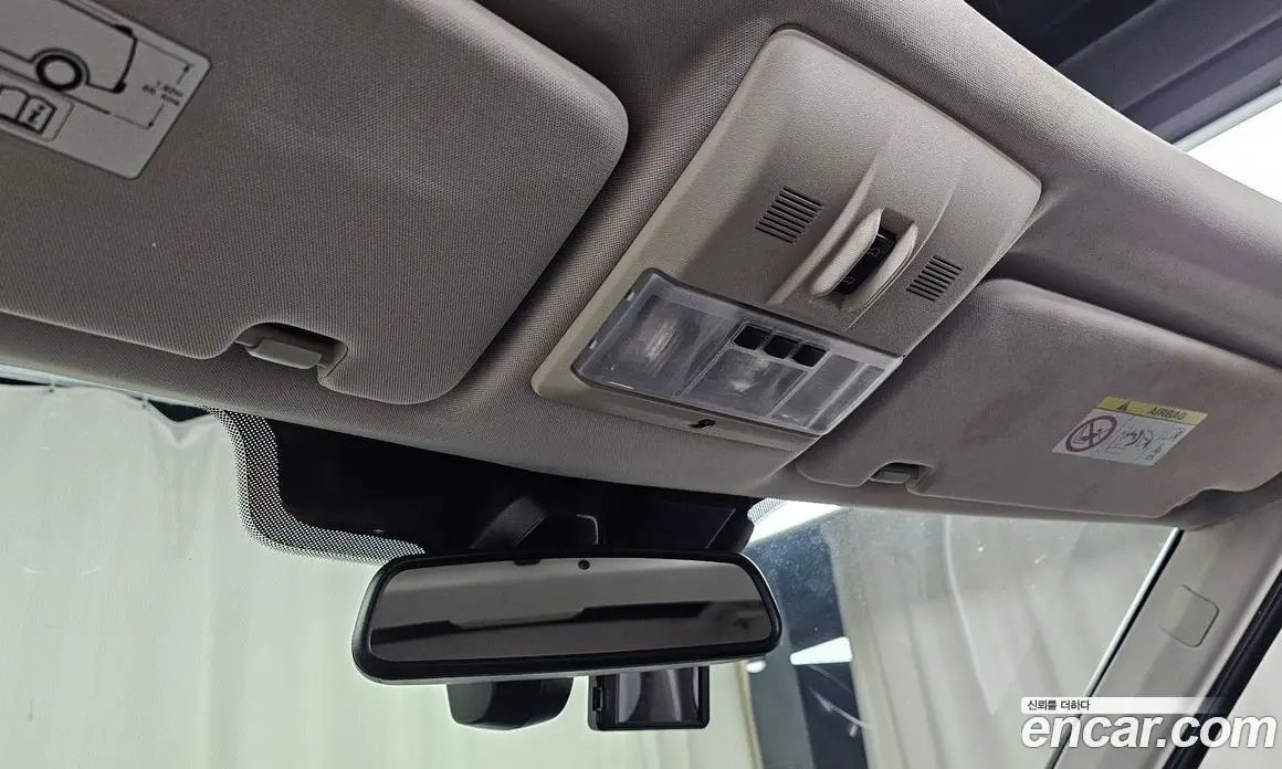 Land Rover Discovery 2014 3.0 автомат (гидро), фото 17