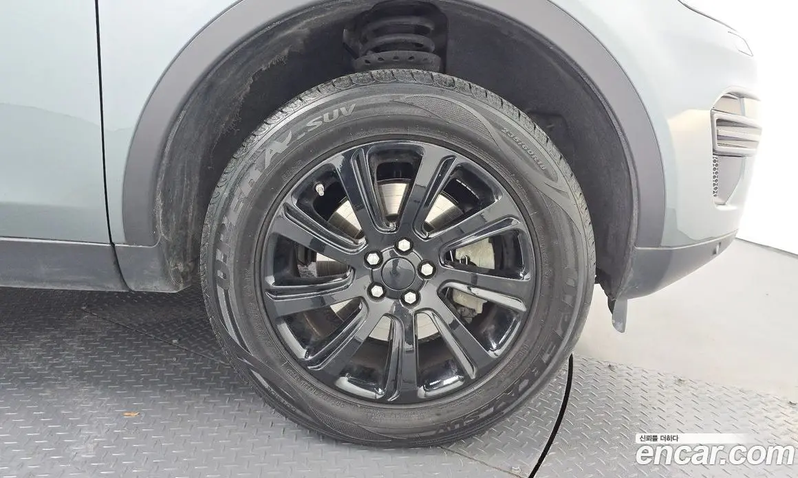 Land Rover Discovery Sport 2016 2.0 автомат (гидро), фото 7