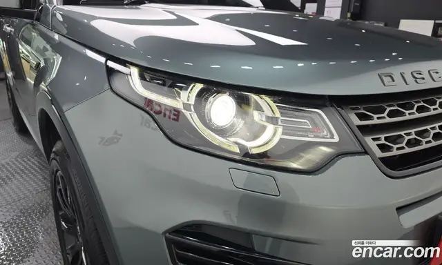 Land Rover Discovery Sport 2016 2.0 автомат (гидро), миниатюра 8