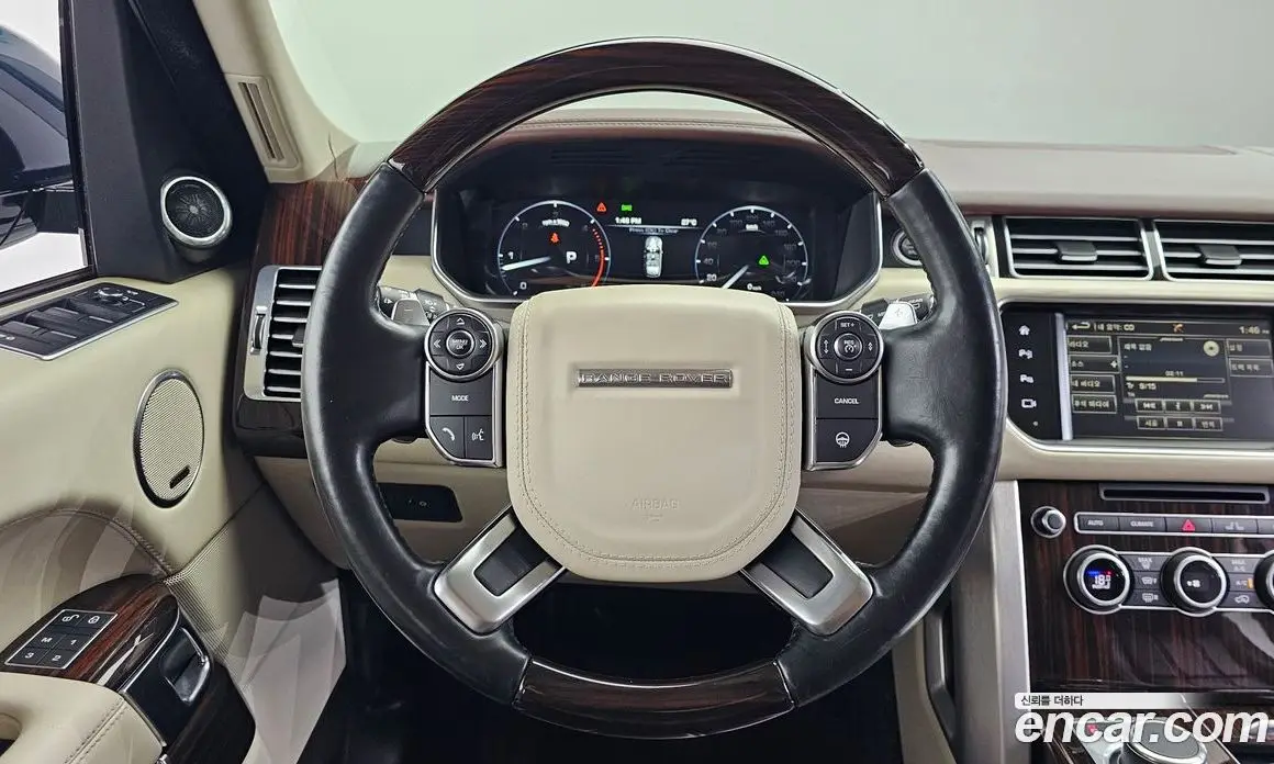 Land Rover Range Rover 2016 4.4 автомат (гидро), фото 18