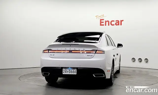 Lincoln MKZ 2016 2.0 автомат (гидро), миниатюра 4