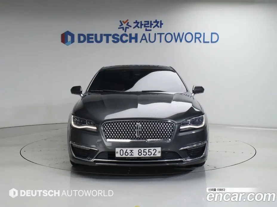 Lincoln MKZ 2017 2.0 автомат (гидро), фото 3 Lincoln MKZ 2017 2.0 автомат (гидро), фото 3