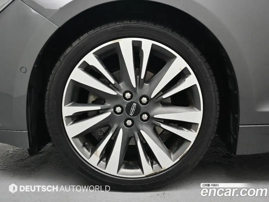 Lincoln MKZ 2017 2.0 автомат (гидро), фото 5 Lincoln MKZ 2017 2.0 автомат (гидро), фото 5