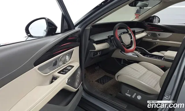 Lincoln Nautilus 2025 2.0 автомат (гидро), миниатюра 10 Lincoln Nautilus 2025 2.0 автомат (гидро), миниатюра 10