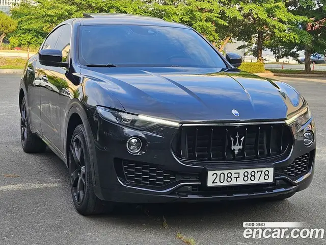 Maserati Levante 2017 3.0 автомат (гидро), миниатюра 2
