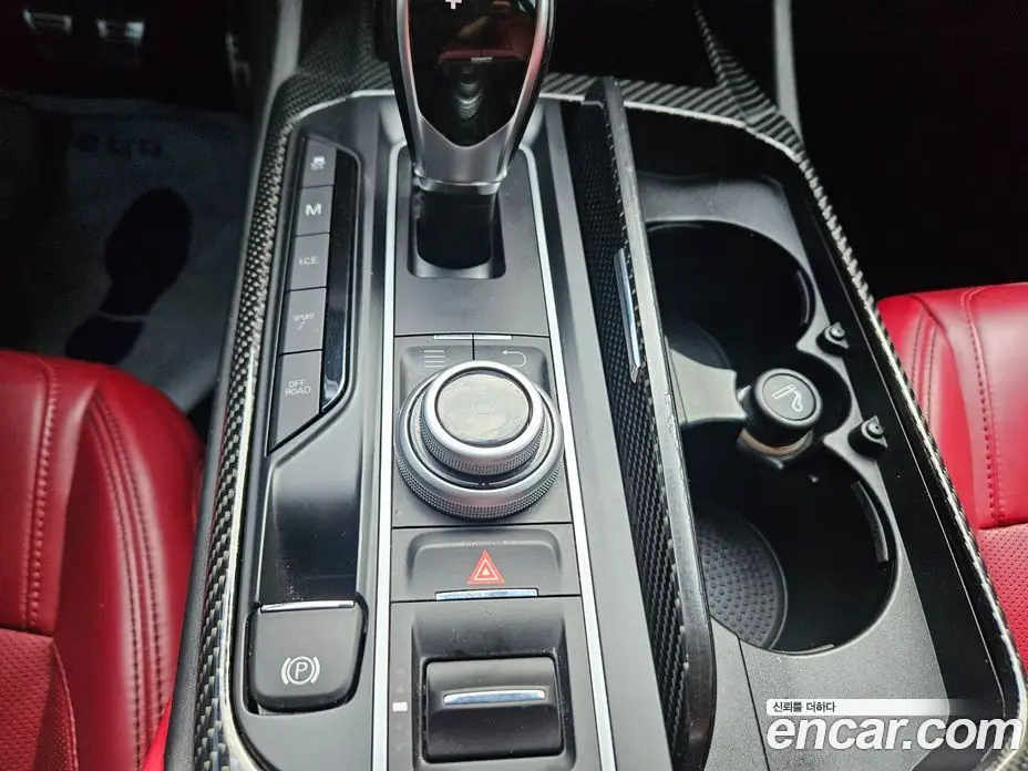 Maserati Levante 2017 3.0 автомат (гидро), фото 9