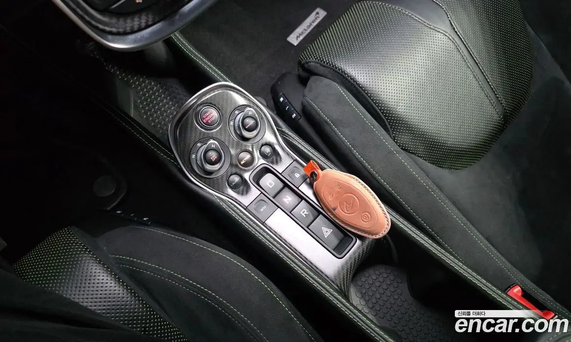McLaren 570S 2016 3.8 автомат (гидро), фото 11 McLaren 570S 2016 3.8 автомат (гидро), фото 11