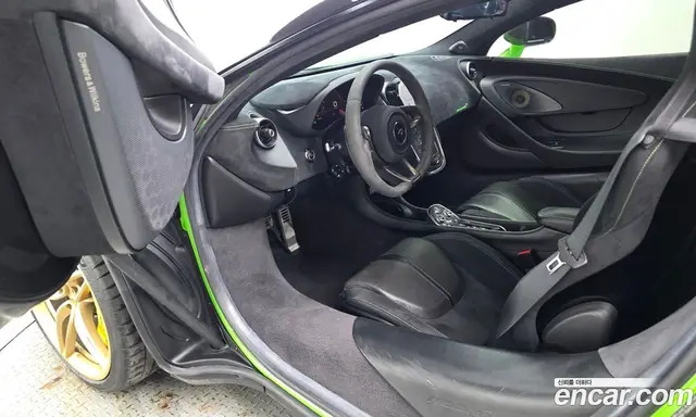 McLaren 570S 2016 3.8 автомат (гидро), миниатюра 12
