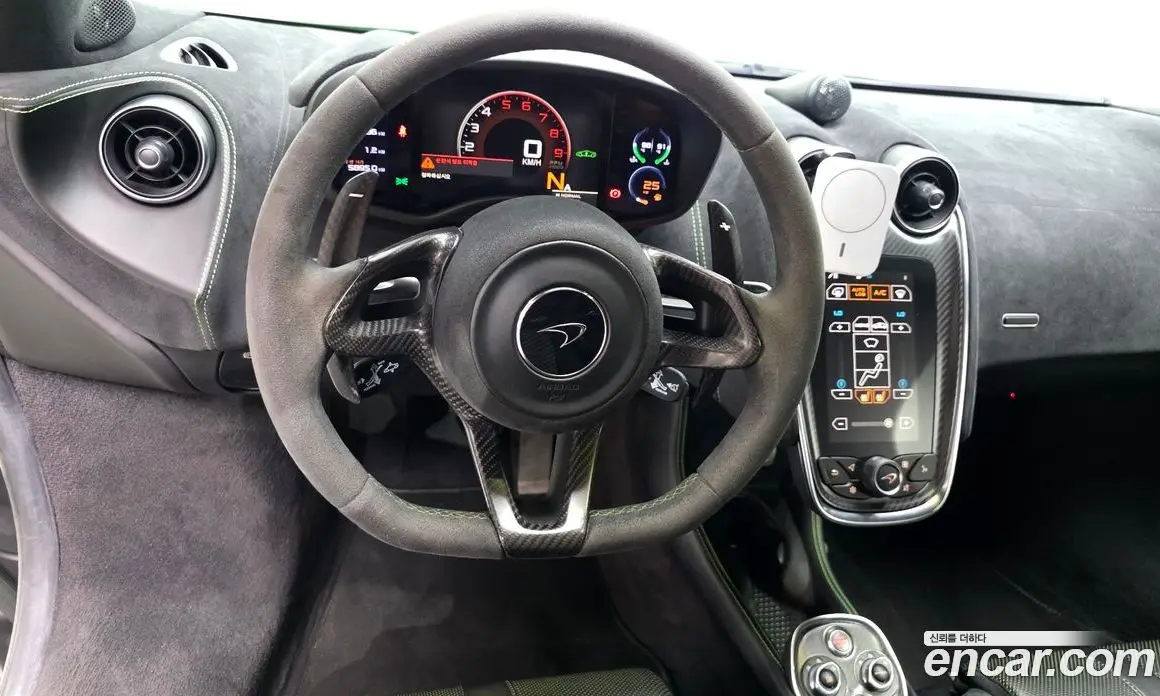 McLaren 570S 2016 3.8 автомат (гидро), фото 17 McLaren 570S 2016 3.8 автомат (гидро), фото 17