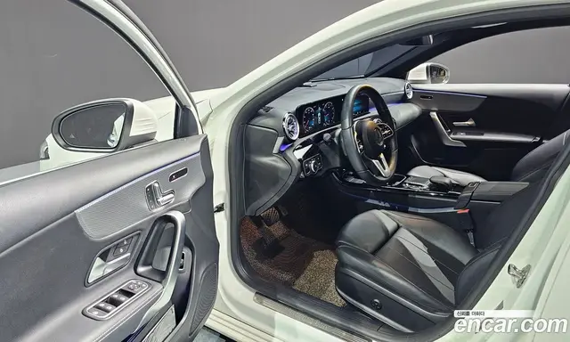 Mercedes-Benz A-Class 2021 2.0 гидро, миниатюра 11 Mercedes-Benz A-Class 2021 2.0 гидро, миниатюра 11