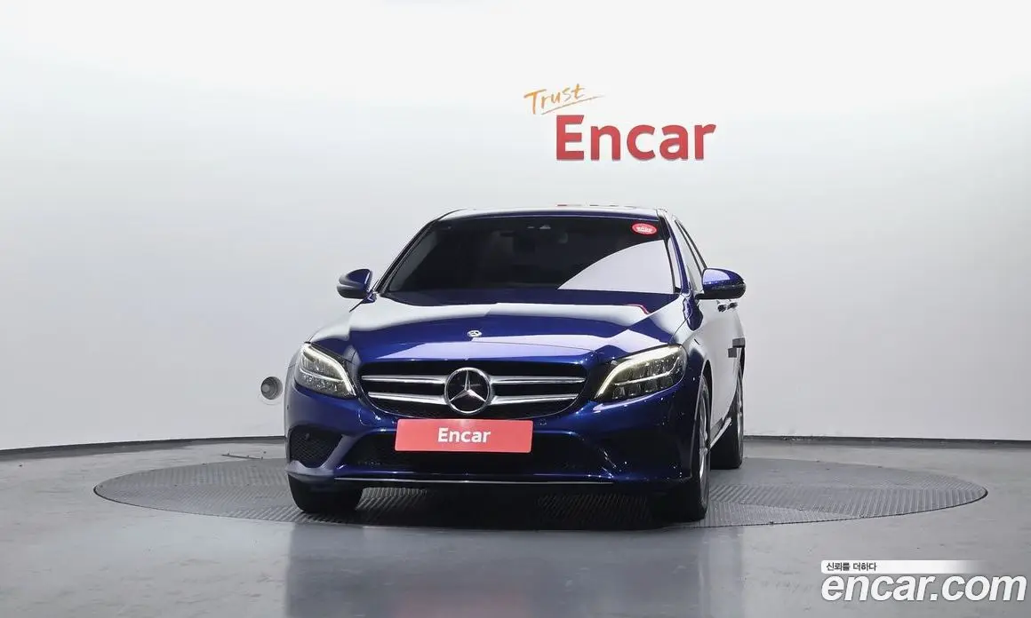 Mercedes-Benz C-Class 2018 1.9 гидро, фото 3 Mercedes-Benz C-Class 2018 1.9 гидро, фото 3