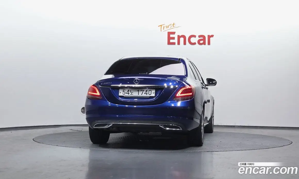 Mercedes-Benz C-Class 2018 1.9 гидро, фото 4 Mercedes-Benz C-Class 2018 1.9 гидро, фото 4