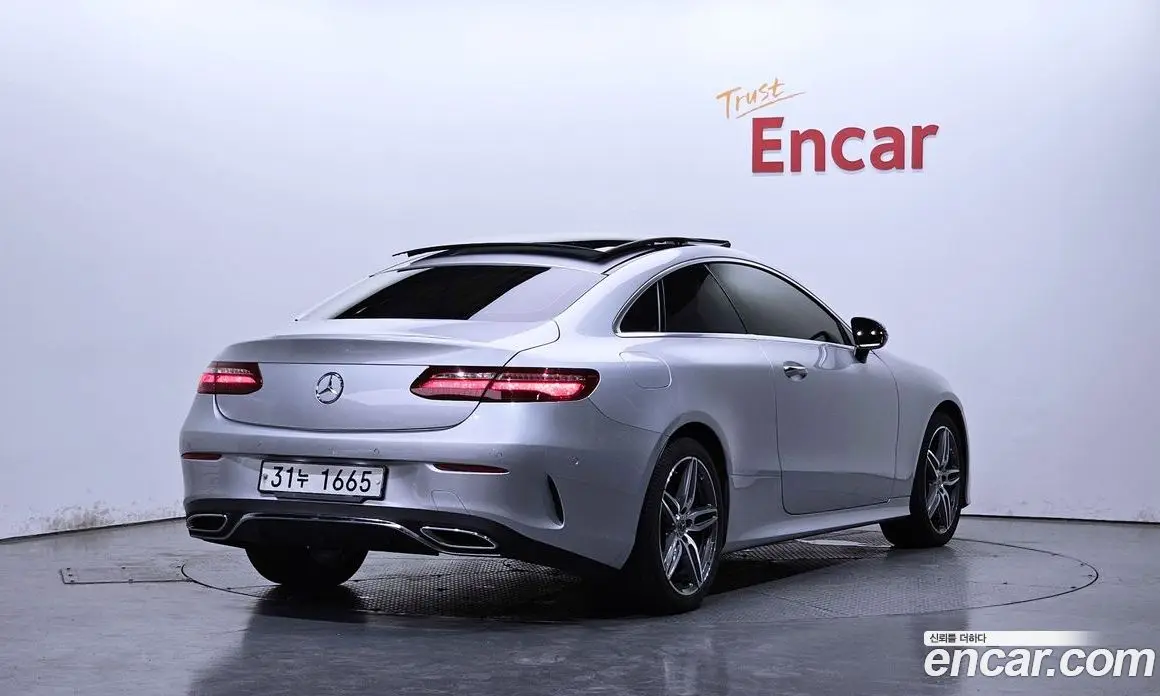 Mercedes-Benz E-Class 2017 1.9 гидро, фото 2 Mercedes-Benz E-Class 2017 1.9 гидро, фото 2