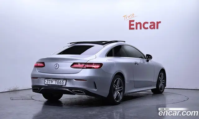 Mercedes-Benz E-Class 2017 1.9 гидро, миниатюра 2 Mercedes-Benz E-Class 2017 1.9 гидро, миниатюра 2