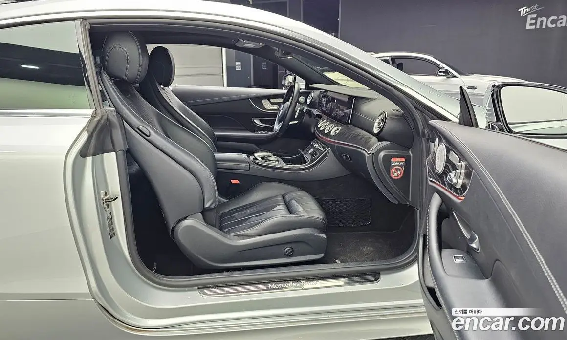 Mercedes-Benz E-Class 2017 1.9 гидро, фото 16 Mercedes-Benz E-Class 2017 1.9 гидро, фото 16
