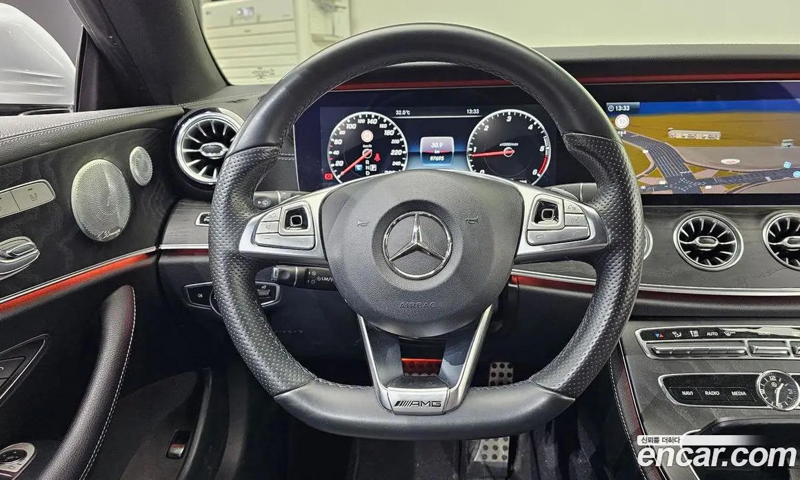 Mercedes-Benz E-Class 2017 1.9 гидро, фото 19 Mercedes-Benz E-Class 2017 1.9 гидро, фото 19