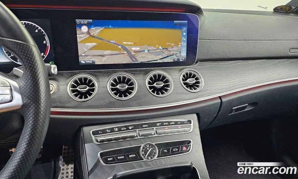 Mercedes-Benz E-Class 2017 1.9 гидро, фото 20 Mercedes-Benz E-Class 2017 1.9 гидро, фото 20