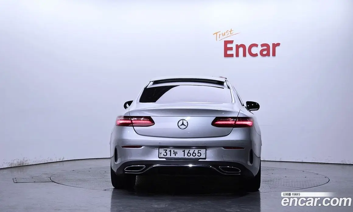 Mercedes-Benz E-Class 2017 1.9 гидро, фото 4 Mercedes-Benz E-Class 2017 1.9 гидро, фото 4