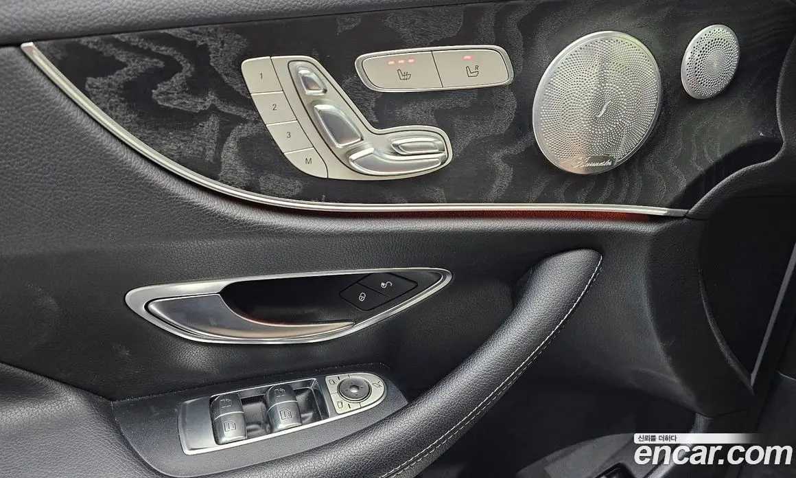 Mercedes-Benz E-Class 2017 1.9 гидро, фото 32 Mercedes-Benz E-Class 2017 1.9 гидро, фото 32