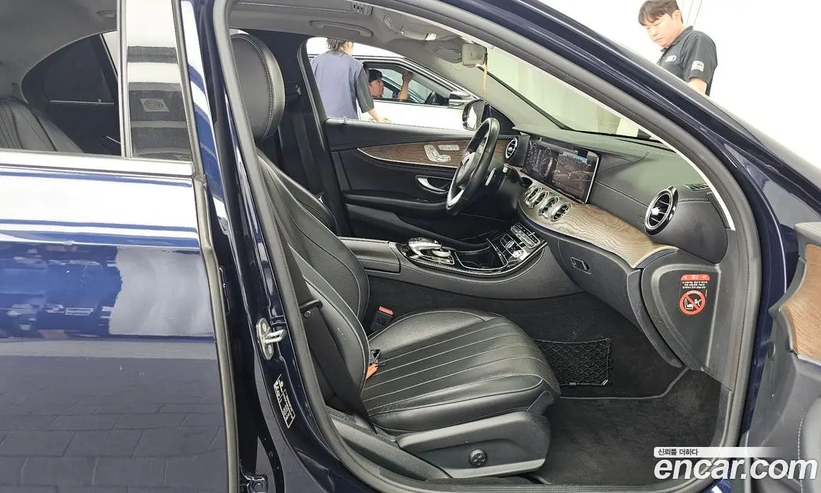 Mercedes-Benz E-Class 2018 2.0 гидро, фото 17