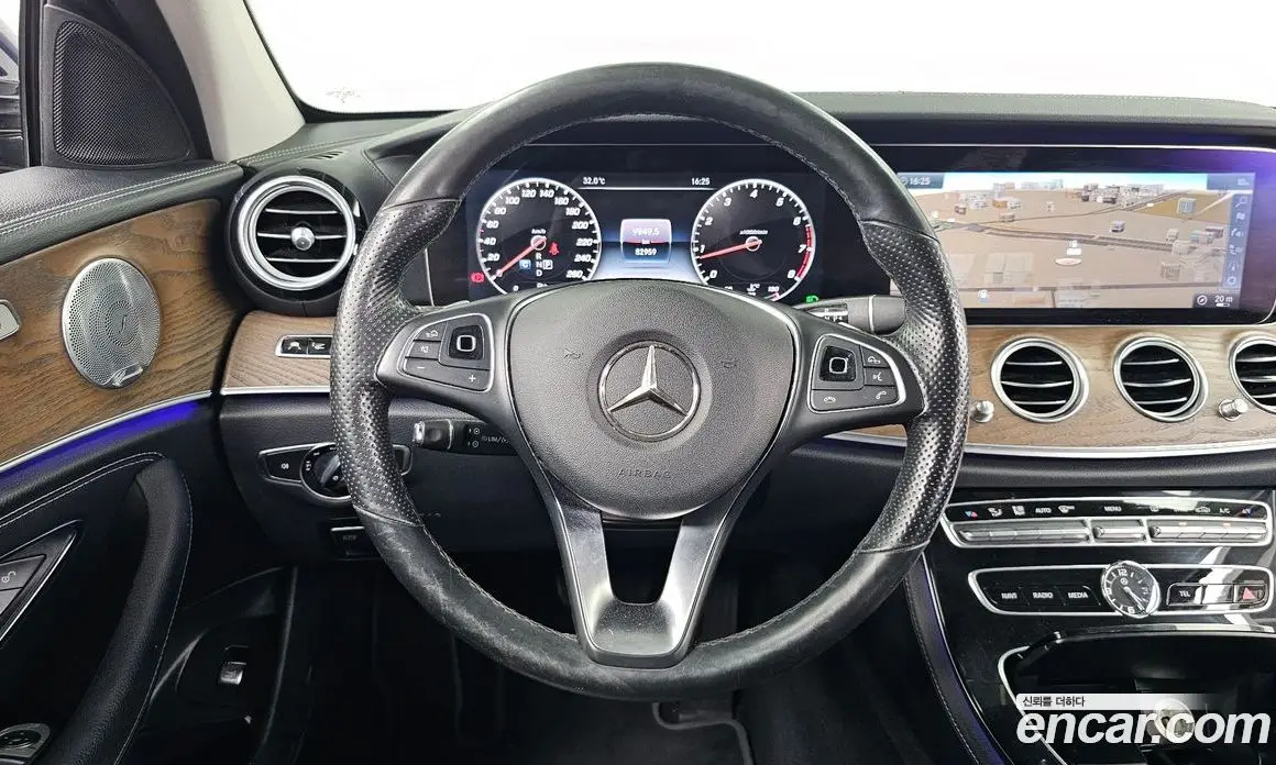 Mercedes-Benz E-Class 2018 2.0 гидро, фото 19