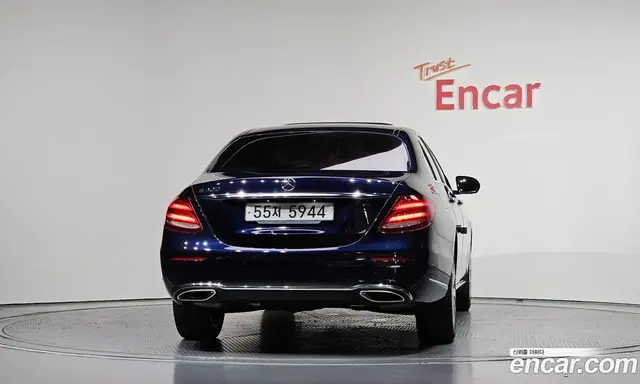 Mercedes-Benz E-Class 2018 2.0 гидро, миниатюра 4
